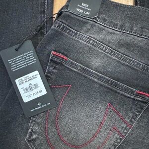 NWT mens True Religion Ricky Straight Leg Jeans Washed Black Red Stitching 30x34